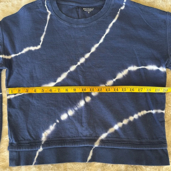 Athleta Sundown navy/white Tie-dye Sweatshirt size medium - Picture 11 of 11